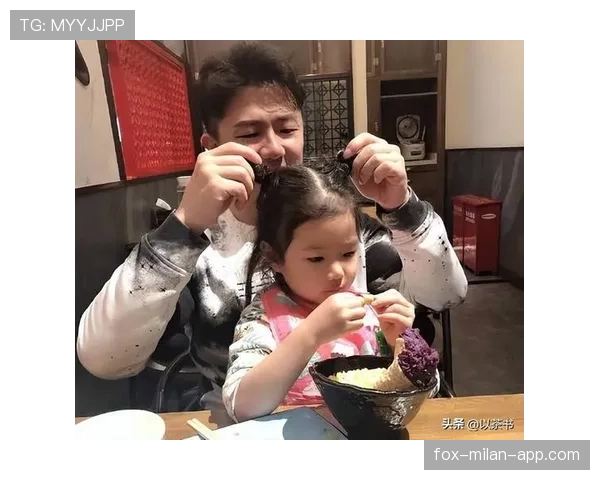 陈一冰赛场外竟然比豪门少不了逛街血拼，看他那架势把钱包都吓瘪了！